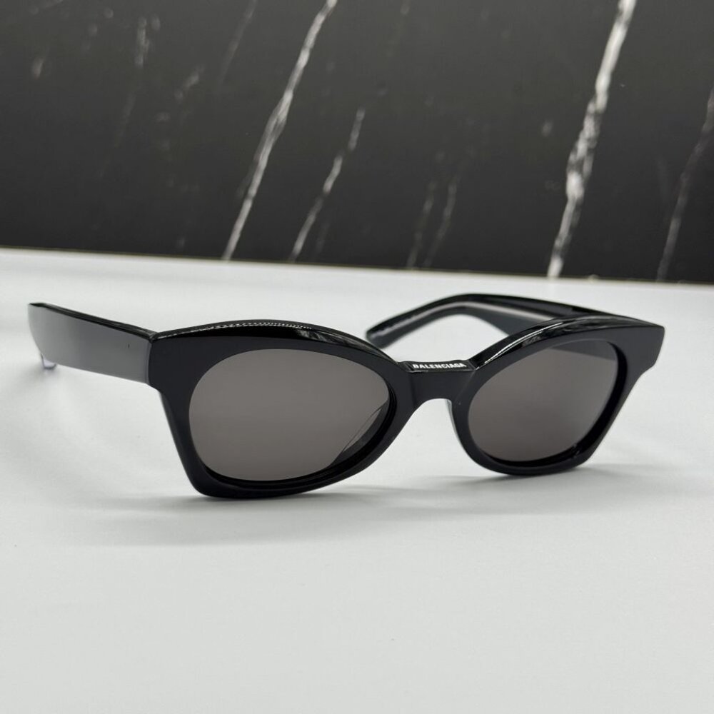 NEW BB0230S 001 BALENCIAGA BLACK CAT EYE WOMEN BALENCIAGA SUNGLASSES - Picture 6 of 11